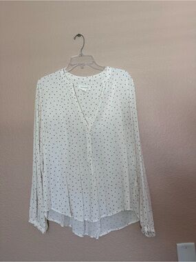 Treasure & Bond White Button-Front Blouse with Tiny Red Leaves